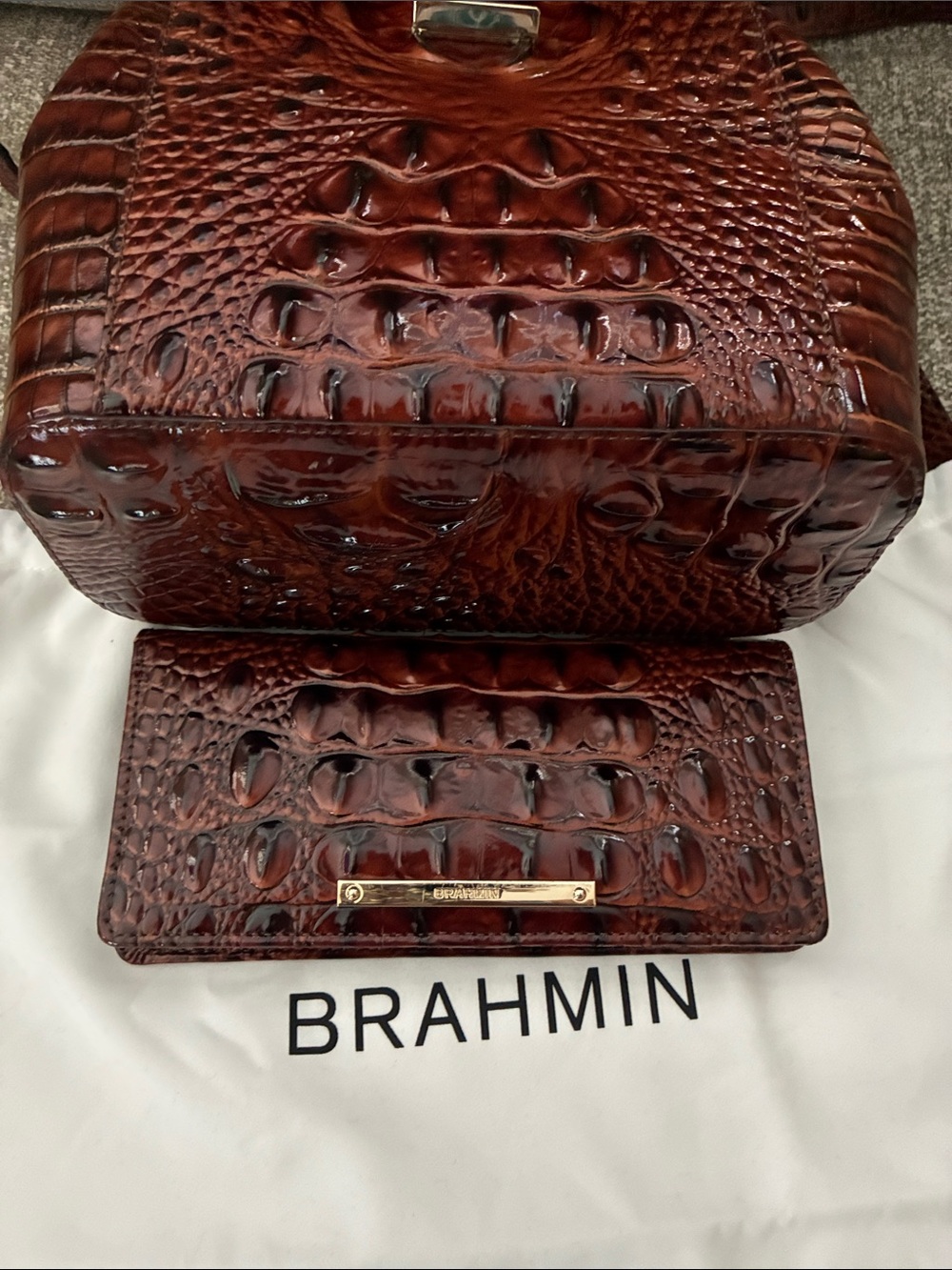 Brahmin Dark Brown Croc-Embossed Leather Crossbody with Matching Wallet - Picture 10 of 10